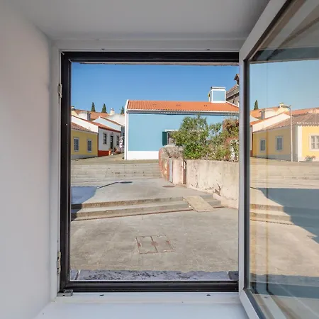 Palace Guest Chalet Queluz